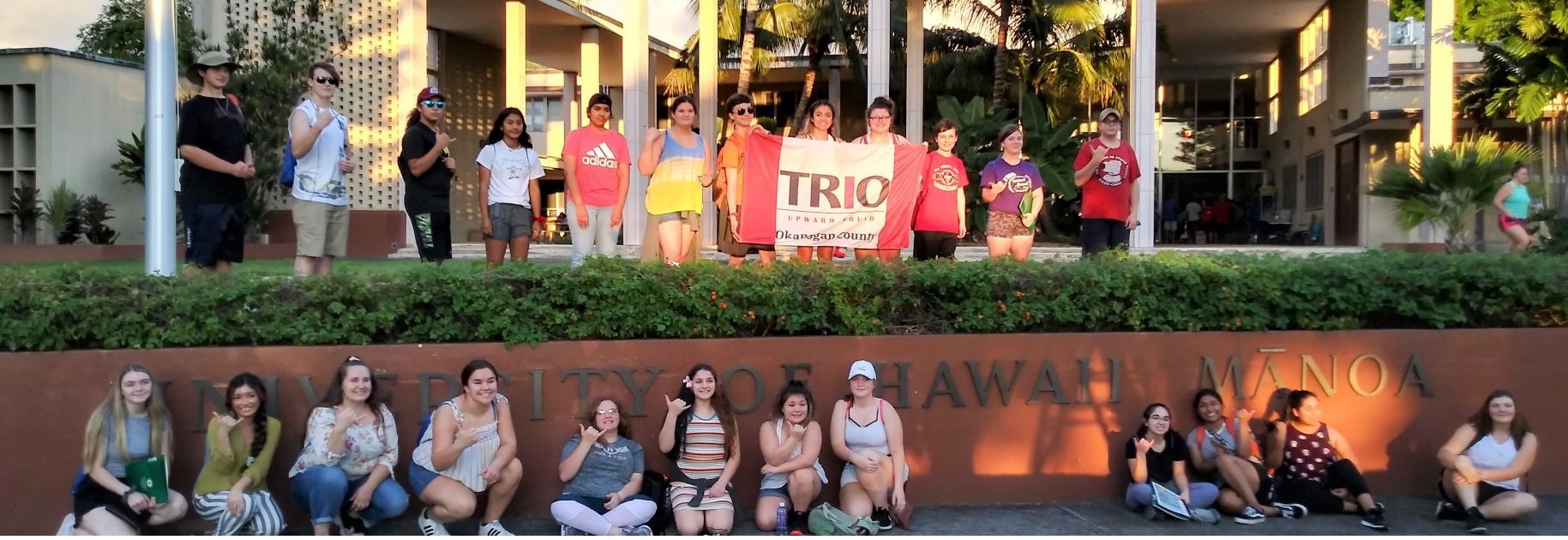 group of students in hawaii